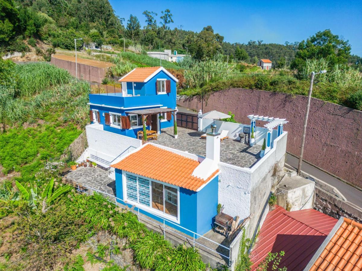 ポンタ・ド・ソル Blue House - By Wehostヴィラ エクステリア 写真